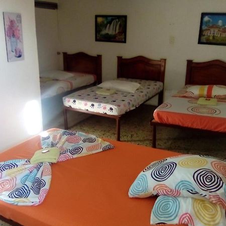 Hotel Andaluz Andalucia Екстер'єр фото