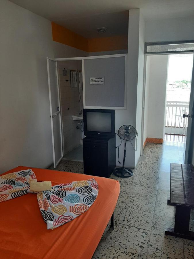 Hotel Andaluz Andalucia Екстер'єр фото