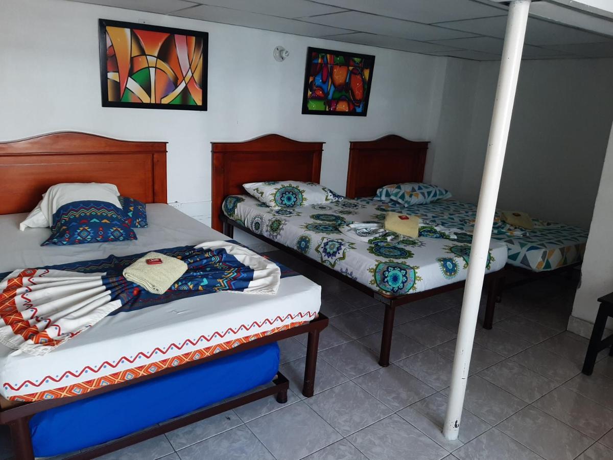 Hotel Andaluz Andalucia Екстер'єр фото