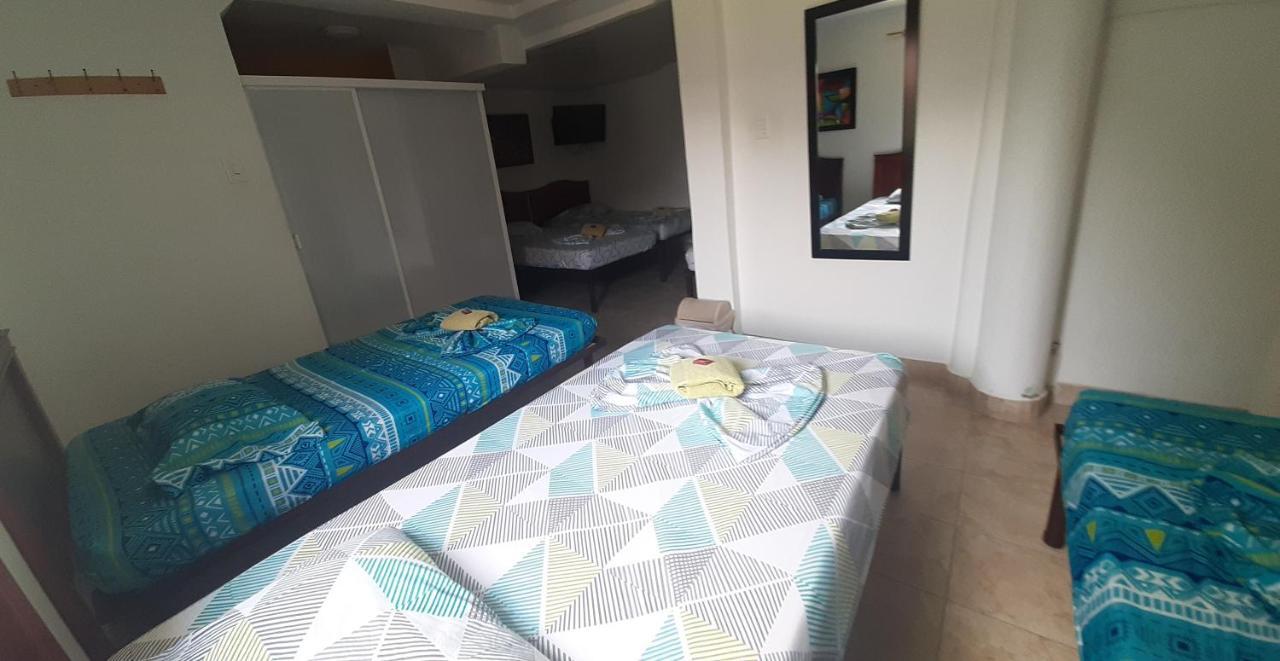 Hotel Andaluz Andalucia Екстер'єр фото