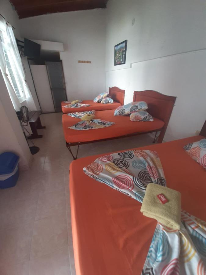 Hotel Andaluz Andalucia Екстер'єр фото
